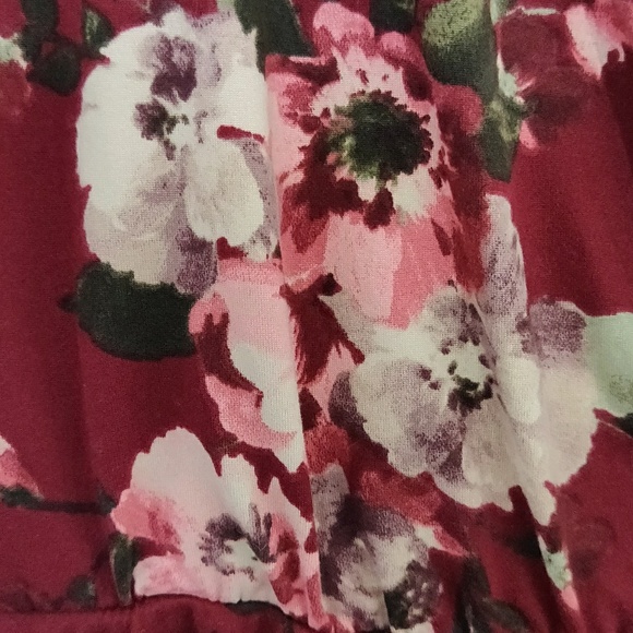 FLORAL RED DRESS - Picture 2 of 6